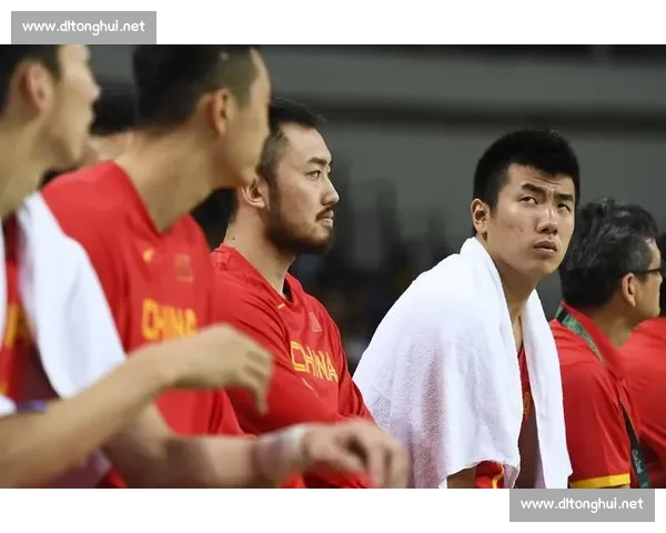 离队在即球员最后亮相，挥别赛场迎接新挑战